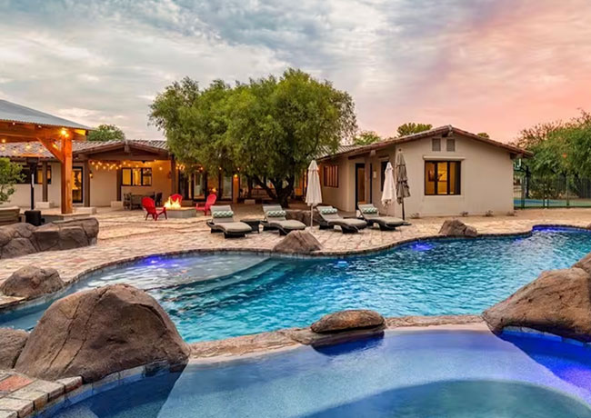 Cost comparison between Scottsdale and Phoenix