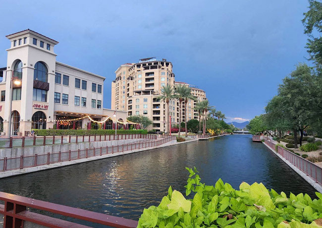 Old Town Scottsdale walkable streets restaurants nightlife
